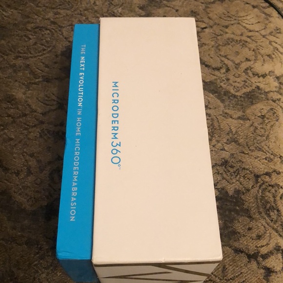 KELLEY West Microdermabrasion tool with charger,pads,addtl body diamond tip. - Picture 4 of 5